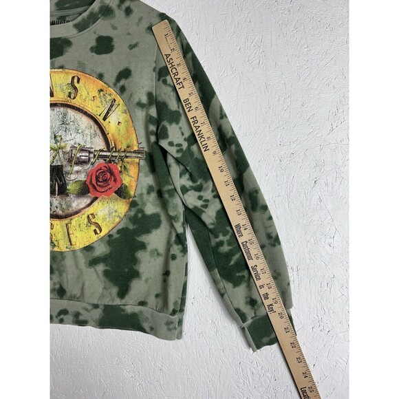 Authentic Guns N Roses Sweatshirt Womens Medium Graphic Print Tie-Dye Green Camo - Picture 6 of 9